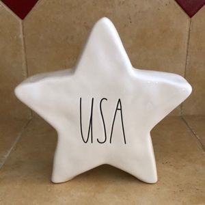 Rae Dunn USA star